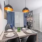 Apartman Wakacyjny Z Klimatyzacja *